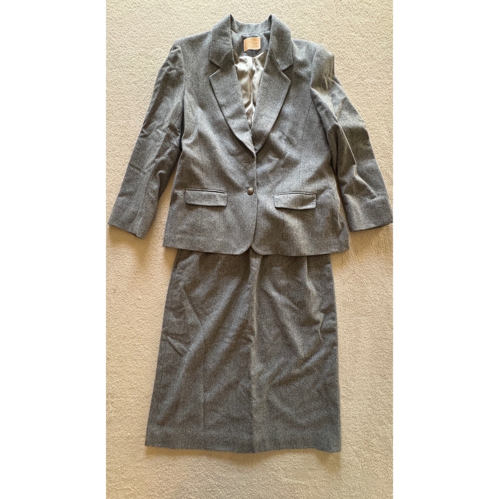 Vintage Pendleton Gray Wool Skirt Suit Blazer Set Crest Buttons Womens L